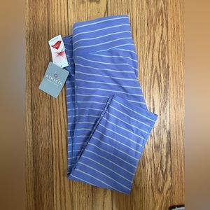 Athleta Chaturanga Capri Size M NWT